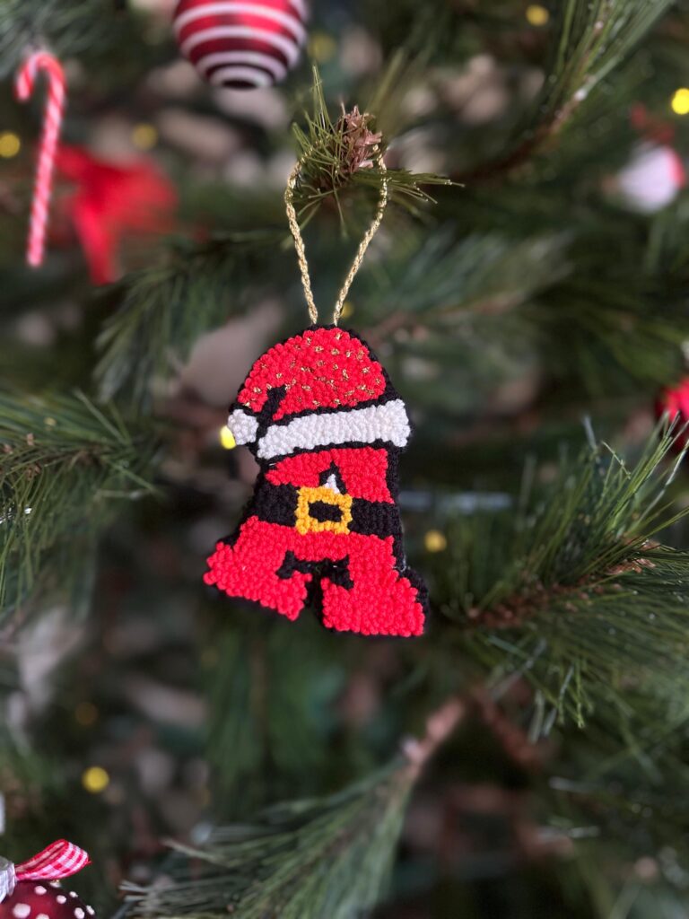unch needle Christmas ornament letter initial personalized